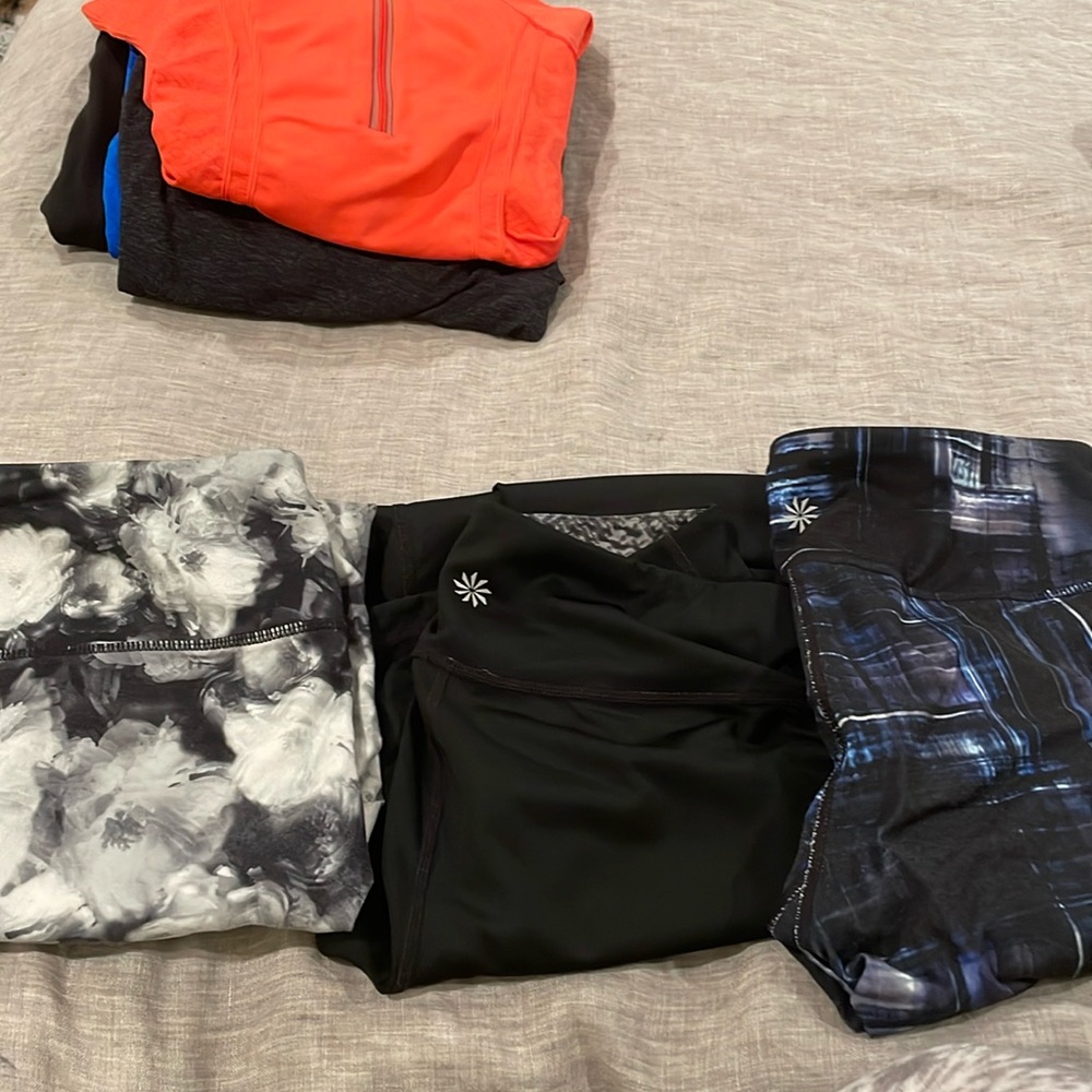 3 pairs of Athleta yoga pants-black ones are reversible-small